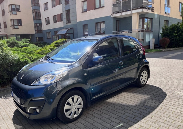 Peugeot 107 cena 18400 przebieg: 50000, rok produkcji 2014 z Bydgoszcz małe 56